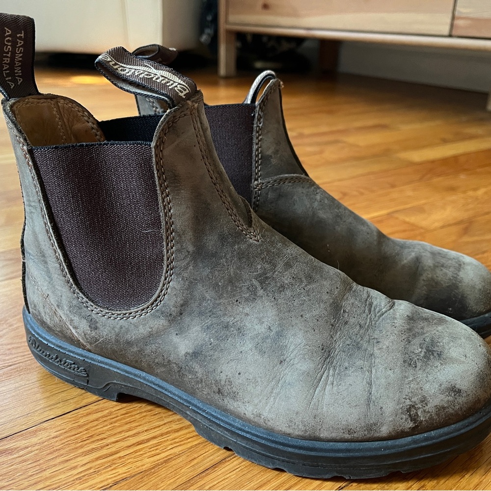 Blundstone Men's #585 Rustic Brown Chelsea Boots